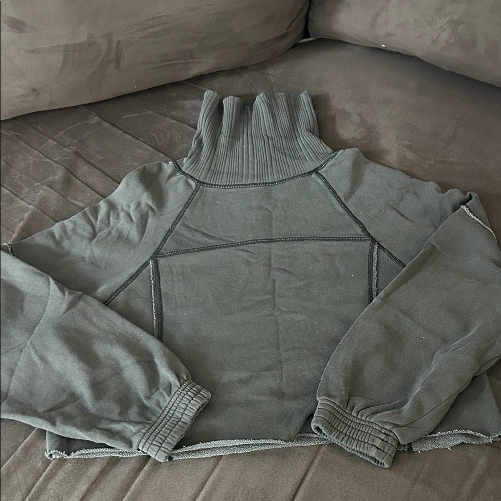 Aerie funnel neck Sweatshirt